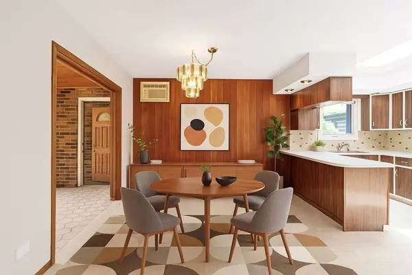 30W501 Lies RD, West Chicago, IL 60185