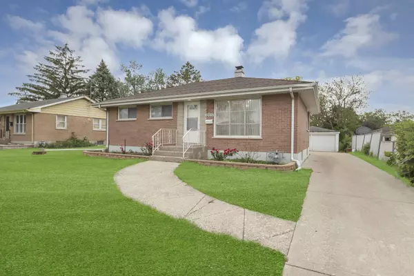 1205 N Irving AVE, Berkeley, IL 60163