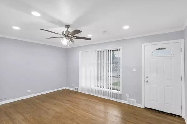 1205 N Irving AVE, Berkeley, IL 60163