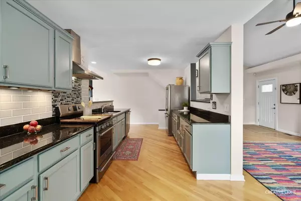 432 S Cherry ST, Itasca, IL 60143