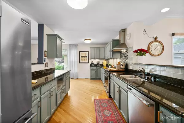 432 S Cherry ST, Itasca, IL 60143