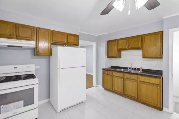 1205 N Irving AVE, Berkeley, IL 60163