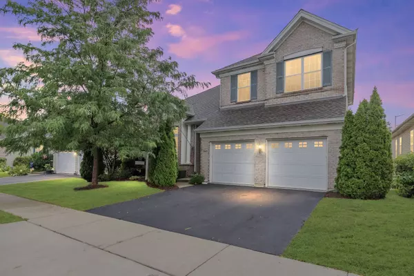 3848 Valhalla DR, Elgin, IL 60124