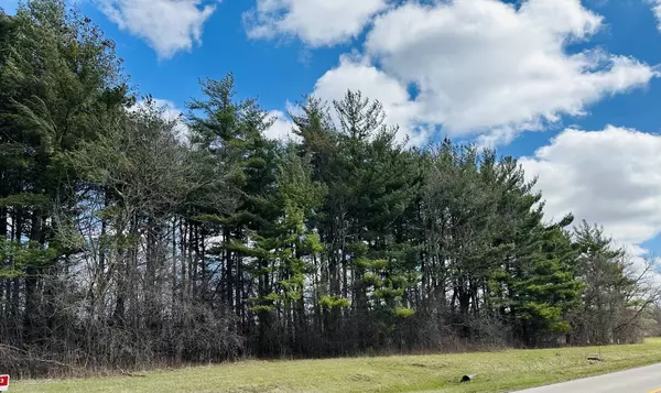 8304 Redtail DR, Lakewood, IL 60014