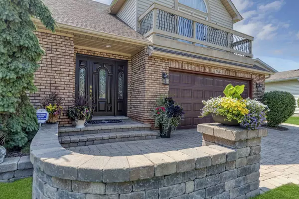 870 Malibu CT, Carol Stream, IL 60188