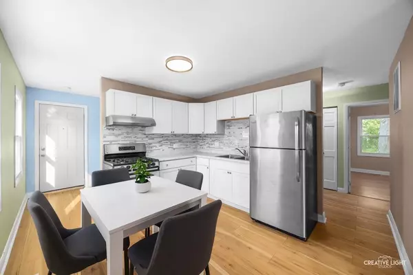 1806 E Sauk TRL, Sauk Village, IL 60411