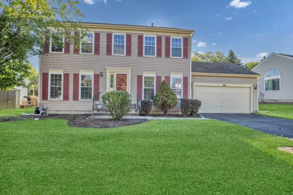 769 White Pine CIR, Lake In The Hills, IL 60156