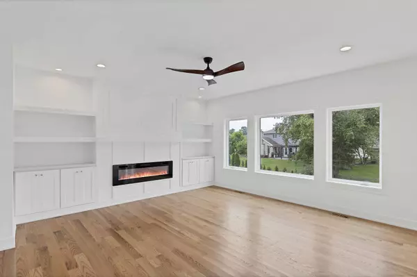 16540 Pear AVE, Orland Park, IL 60467