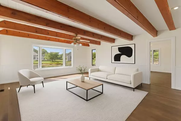 1548 Wood Creek TRL, Bartlett, IL 60103