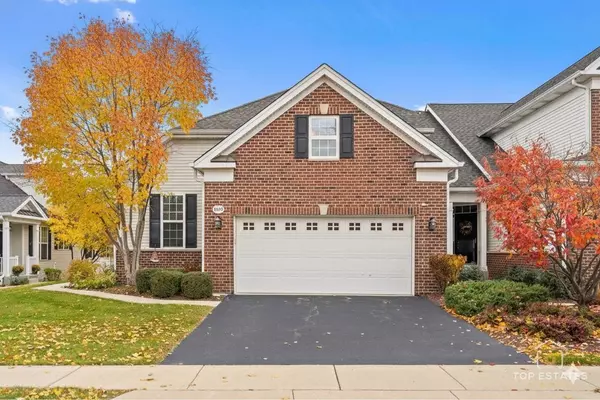 1039 Riviera DR #1039, Elgin, IL 60124