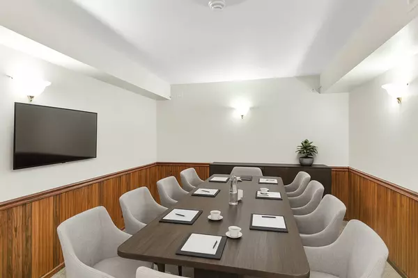 278 N State ST, Hampshire, IL 60140