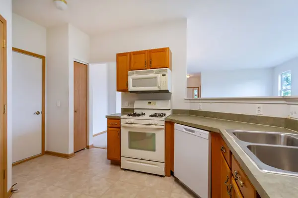 1508 W Ludington CIR, Romeoville, IL 60446