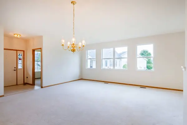1508 W Ludington CIR, Romeoville, IL 60446