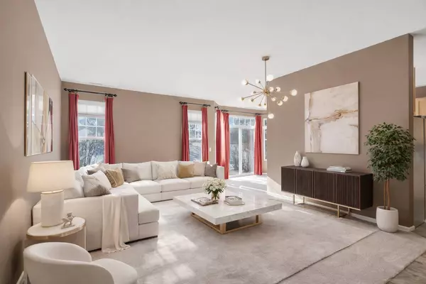 6526 Marble LN, Carpentersville, IL 60110