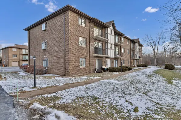 1754 S Washington ST #1754, Naperville, IL 60565