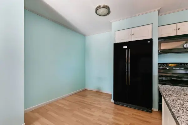 300 Circle AVE #5G, Forest Park, IL 60130