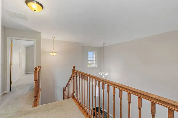 562 Gunnison CT, Gilberts, IL 60136