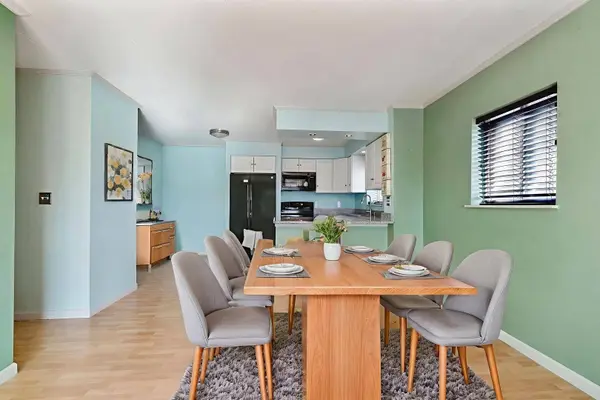 300 Circle AVE #5G, Forest Park, IL 60130