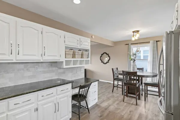 103 Fir ST, Lake In The Hills, IL 60156