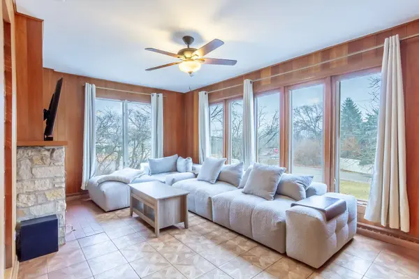 1S572 Rt 53 HWY, Glen Ellyn, IL 60137