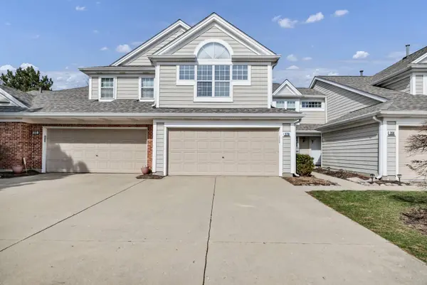 270 Woodstone CIR, Buffalo Grove, IL 60089