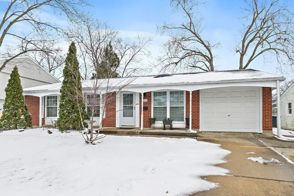 213 Villa RD, Streamwood, IL 60107