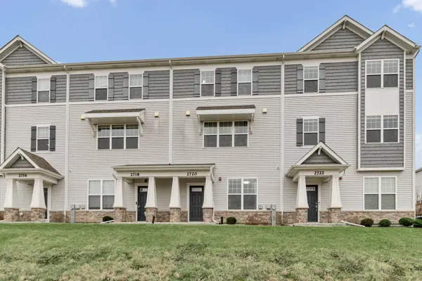 2720 Lily LN, Rolling Meadows, IL 60008