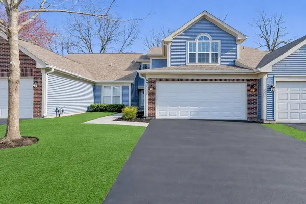 697 Bent Ridge LN, Elgin, IL 60120
