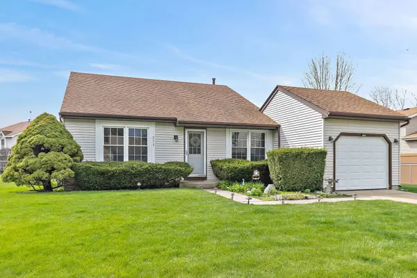 313 N Huntington DR, Mchenry, IL 60050