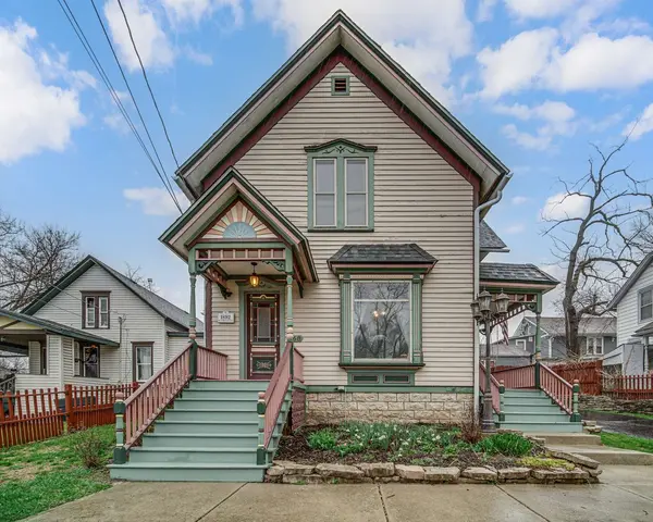 268 Seneca ST, Elgin, IL 60120