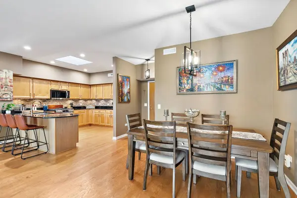 104 N Plum Grove RD #504, Palatine, IL 60067