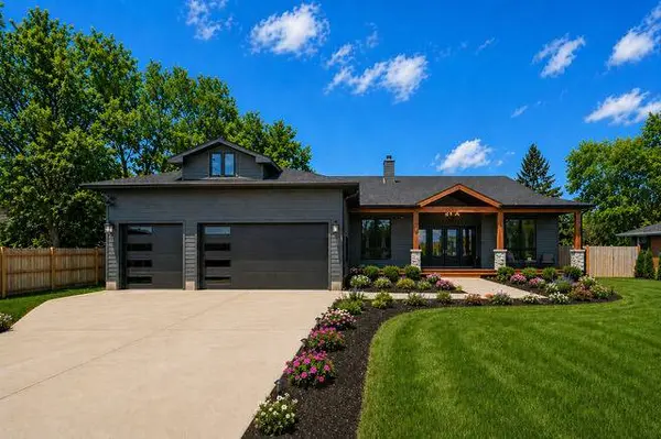 2104 Shermer RD, Northbrook, IL 60062