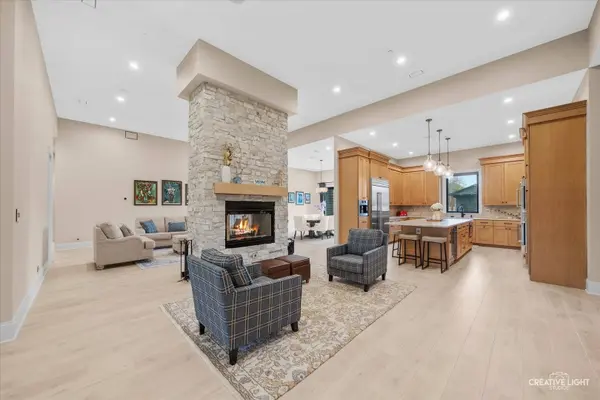 2104 Shermer RD, Northbrook, IL 60062