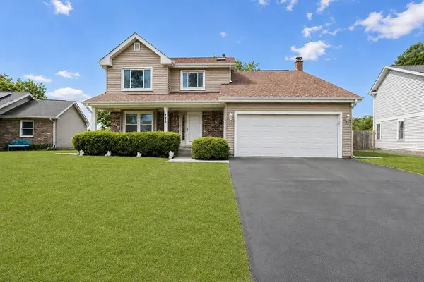 323 Farmhill CIR, Wauconda, IL 60084