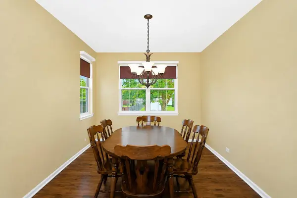 11293 Nicollet LN, Huntley, IL 60142