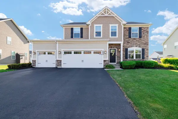 864 Blue Aster Pkwy