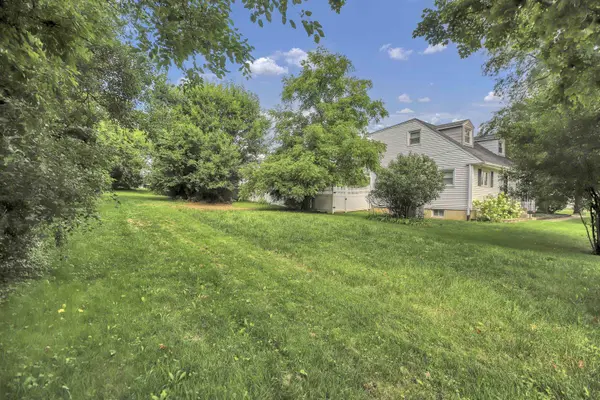608 S Finley RD, Lombard, IL 60148