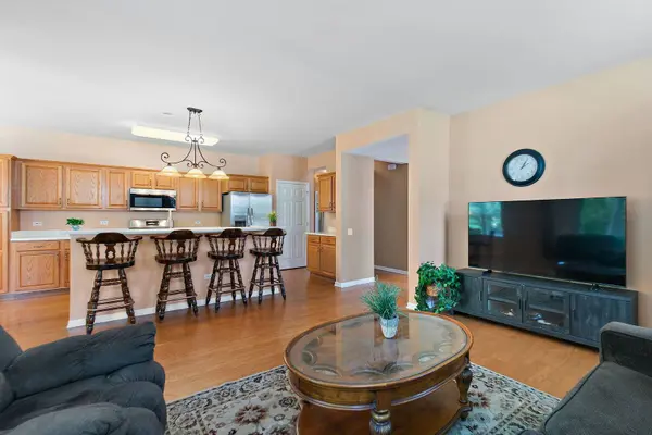 11936 Tuliptree LN, Huntley, IL 60142