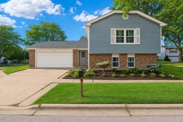 3 WHITEHALL CT