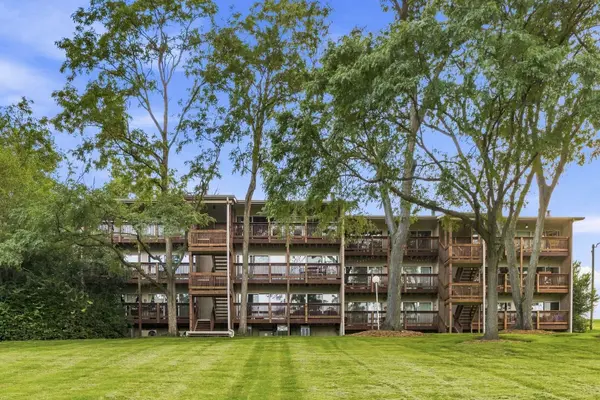 5803 Oakwood DR #2D
