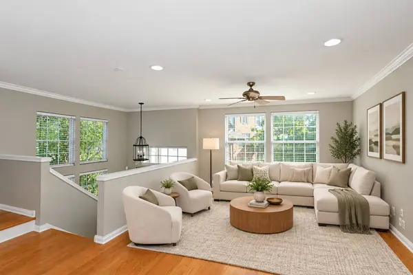 631 Conservatory LN #544, Aurora, IL 60502