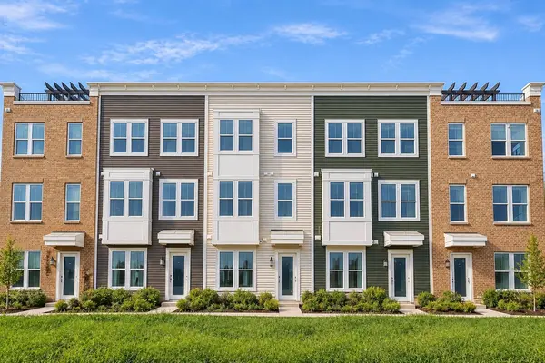 1711 Pratt CT #24166
