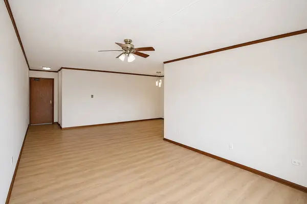 6490 N Northwest HWY #5F, Chicago, IL 60631