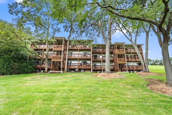 5803 Oakwood DR #2D