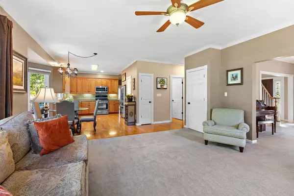 924 Merrill New RD, Sugar Grove, IL 60554