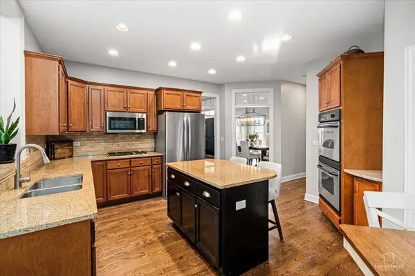 6016 HIGHLAND LN, Lakewood, IL 60014
