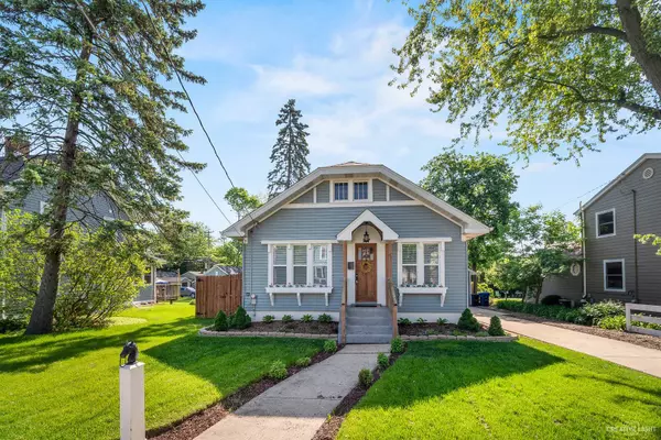 107 Nebraska ST, Geneva, IL 60134