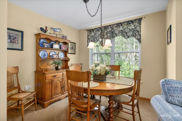 518 Mallard LN #F, Sugar Grove, IL 60554