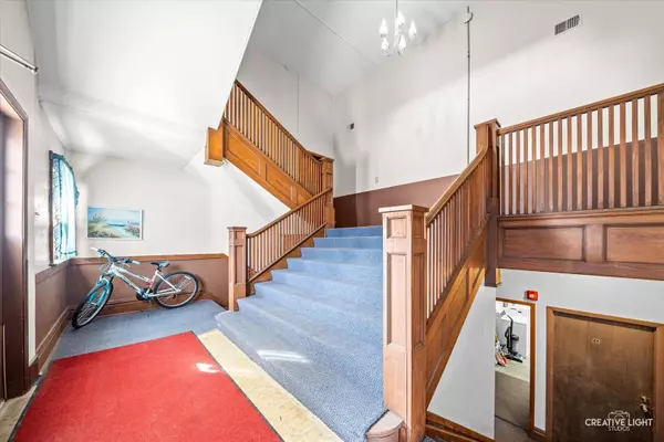 163 S Main ST, Sugar Grove, IL 60554