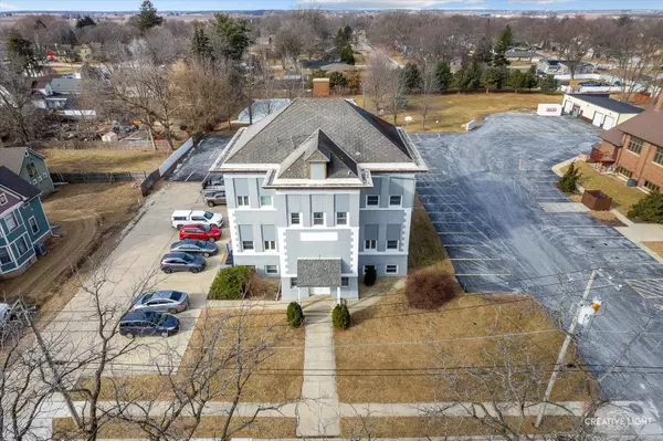 163 S Main ST, Sugar Grove, IL 60554